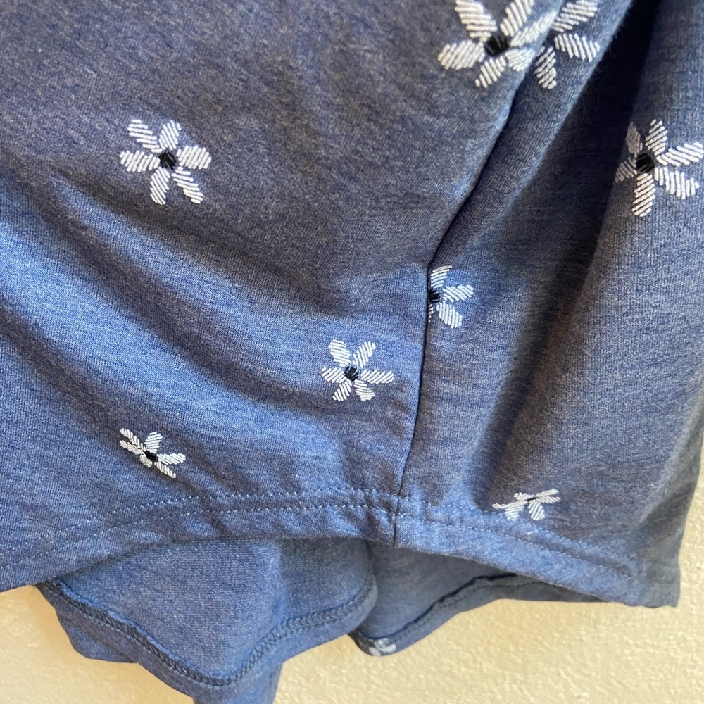 Jane+Delancey Blue Floral Women's Top - Picture 8 of 9